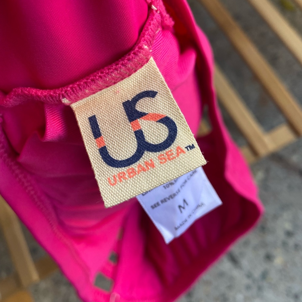 Urban Sea Bralette. Size - M - Picture 6 of 6